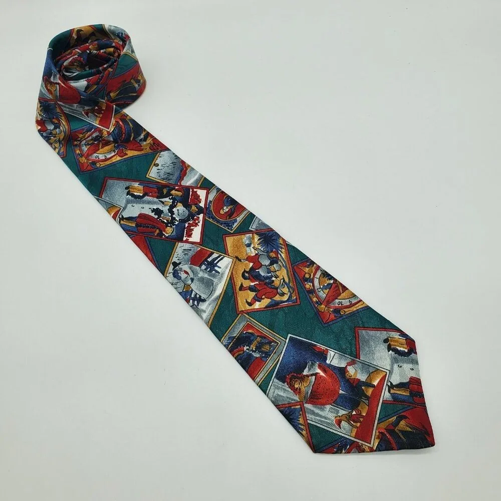 Manhattan Holiday Design Christmas Tie Neck‎ Tie Made In USA EUC